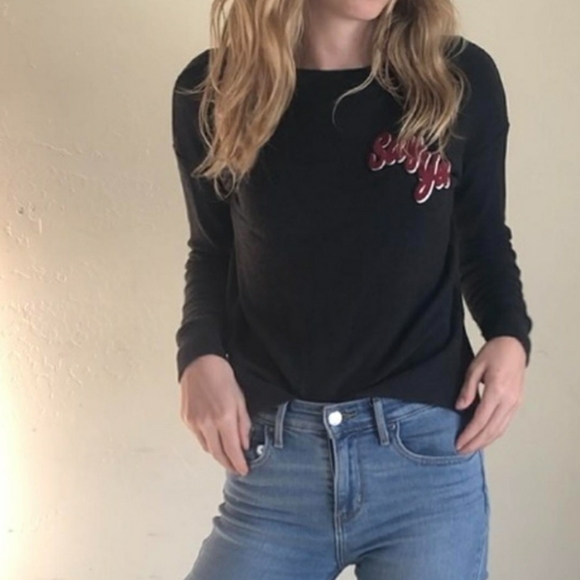 American Eagles Outfitters 'Say Yes' Crewneck Swester Size Small - Picture 2 of 10